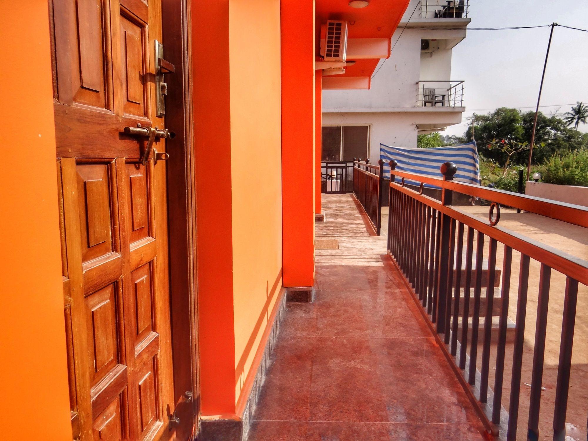 Oyo 15626 The Sovva Hotel มอร์จิม ภายนอก รูปภาพ