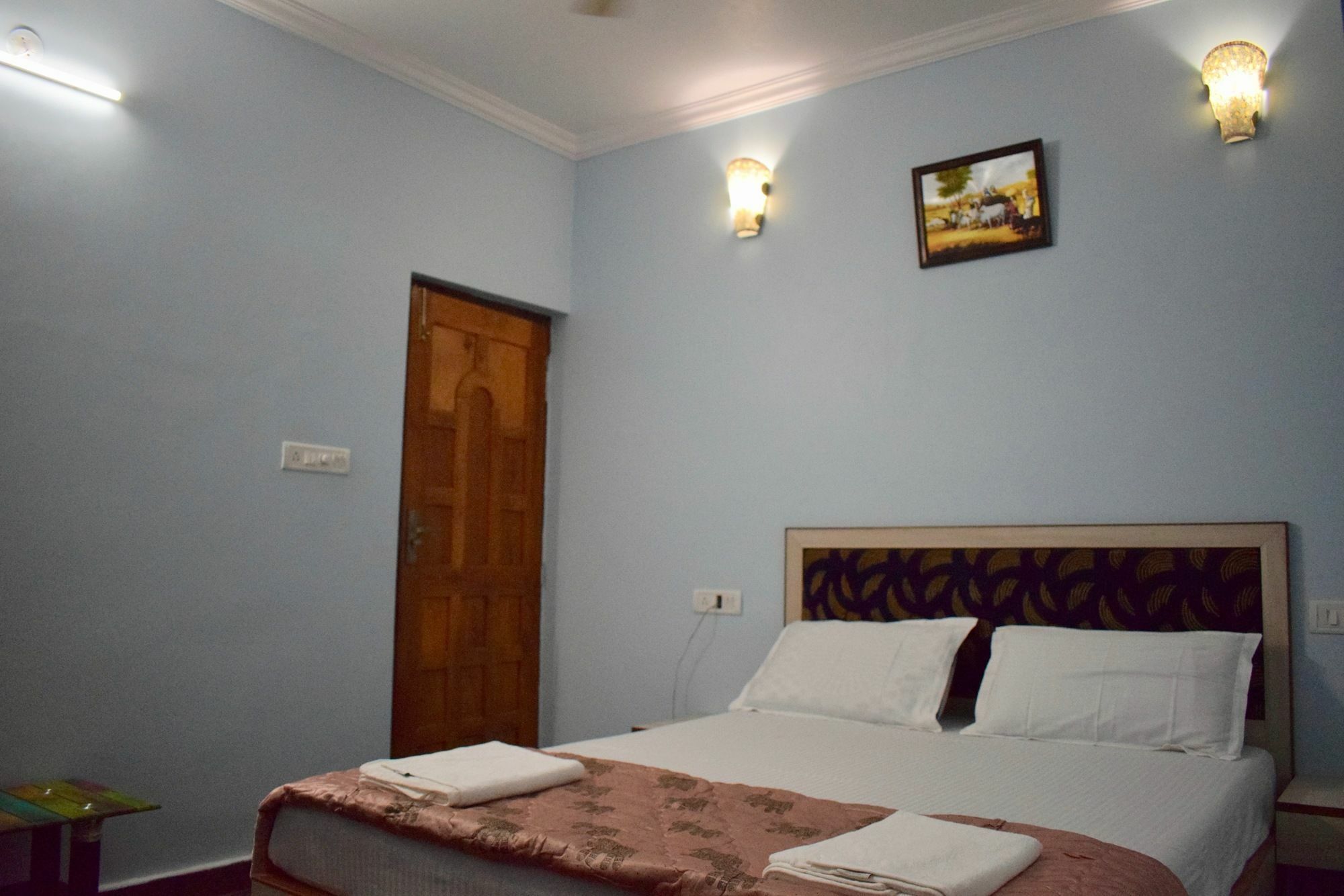 Oyo 15626 The Sovva Hotel มอร์จิม ภายนอก รูปภาพ
